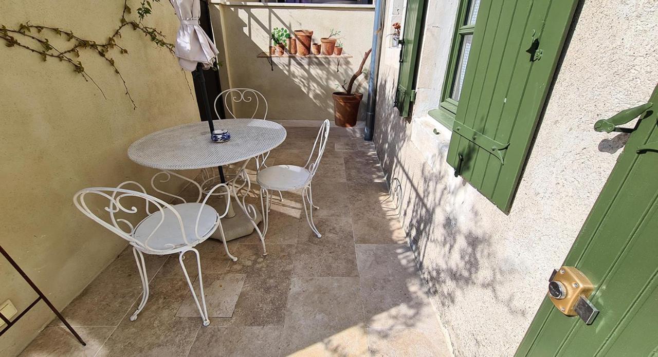 Le Jardinet De Rosa Maison De Village Eygalieres  Ngoại thất bức ảnh